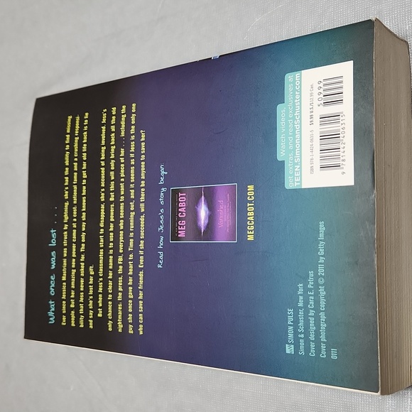 Vanished, Books Three and Four - Picture 5 of 5